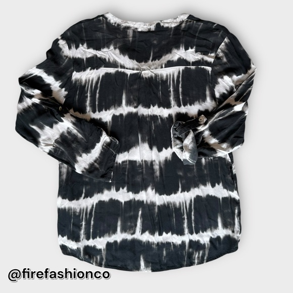 Monochrome Tie-Dye Long Sleeve Top - Picture 2 of 7